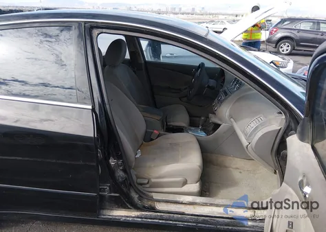 2012 Nissan Altima 2.5 S z USA, uszkodzony, nr VIN 1N4AL2AP3CN562135